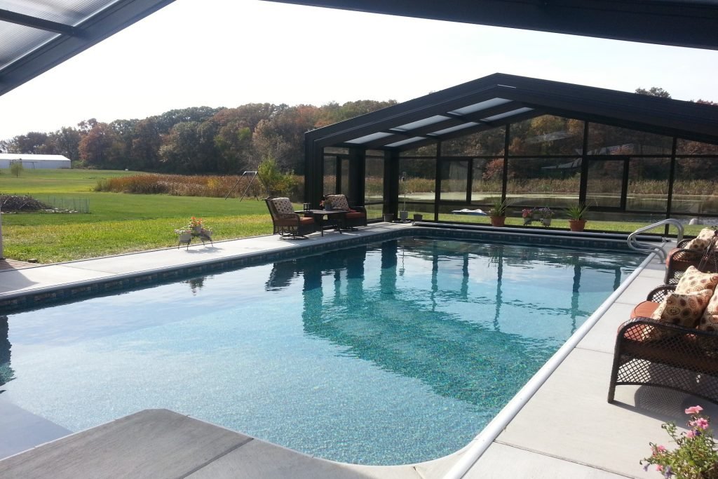 Residential Retractable Enclosures